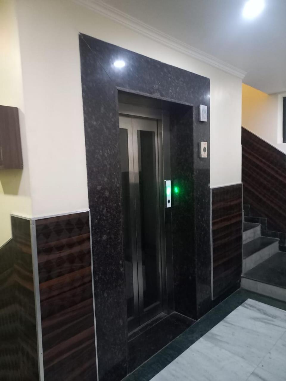 Hotel Mahajan International, Delhi Airport Нью-Делі Екстер'єр фото